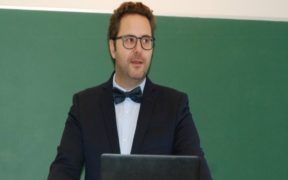CERMAQ RESEARCHER DEFENDS HIS PHD ON INTRACELLULAR BACTERIA