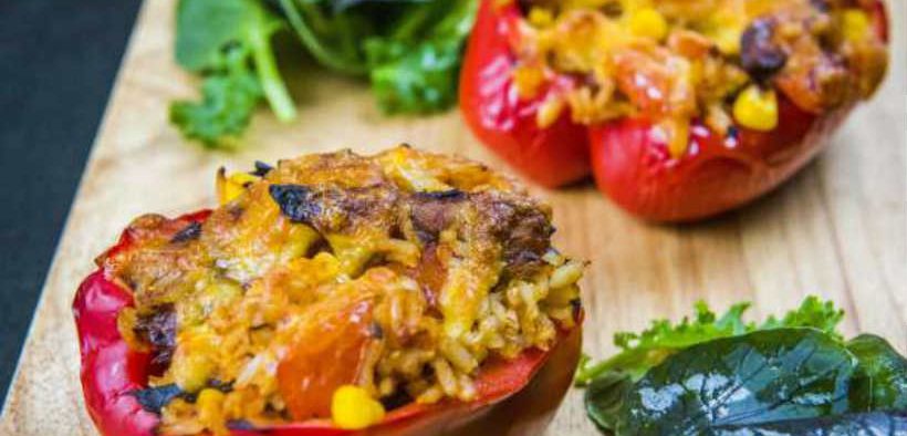 STUFFED PEPPERS WITH RICE AND BARBEQUE MACKEREL