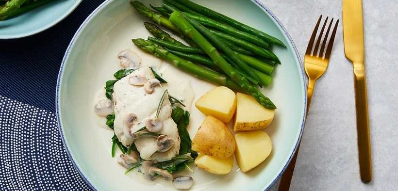 POACHED PLAICE WITH CREAMY MUSHROOM SAUCE