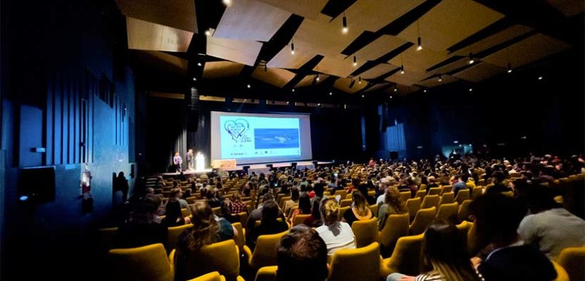 Uncovering the extent of illegal FADs in the Mediterranean