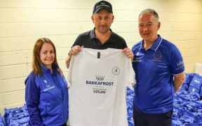 KIT HANDOVER KICKSTARTS COUNTDOWN