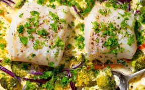 OVEN-BAKED HALIBUT WITH VEGETABLES AND POTATOES